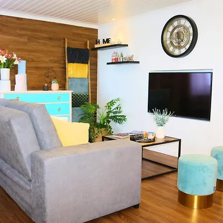 Casa Da Fonte - Local Com Jacuzzi Дом отдыха Нордешти