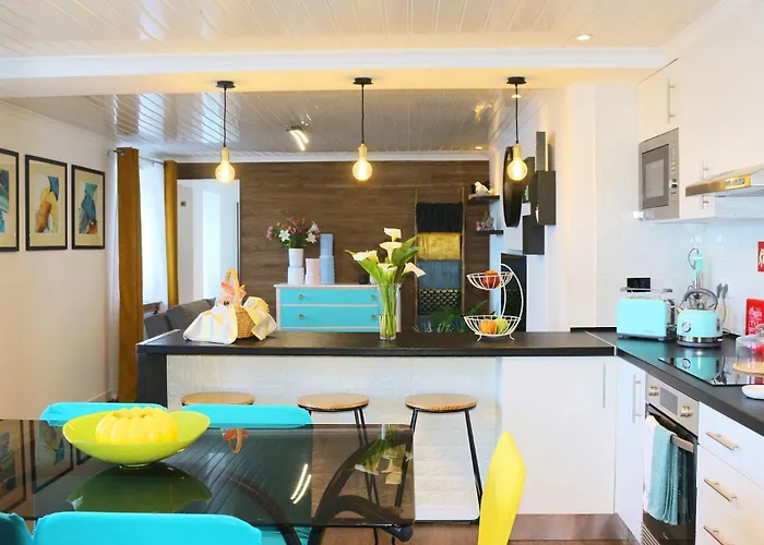 Casa Da Fonte - Local Com Jacuzzi Vakantiehuis *