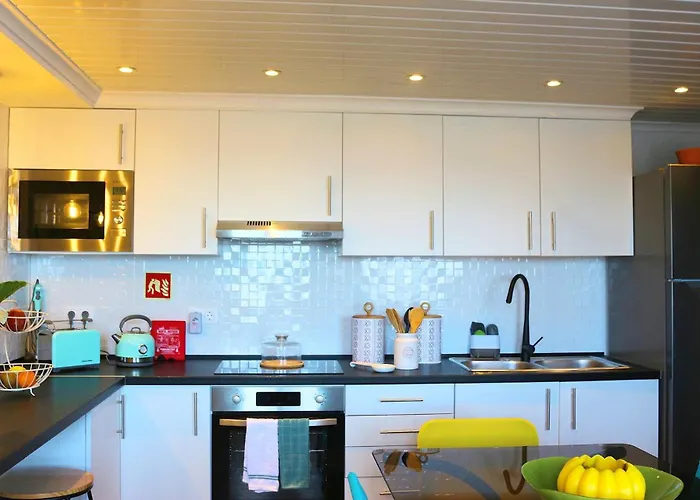 Casa Da Fonte - Local Com Jacuzzi Nordeste (Azores)